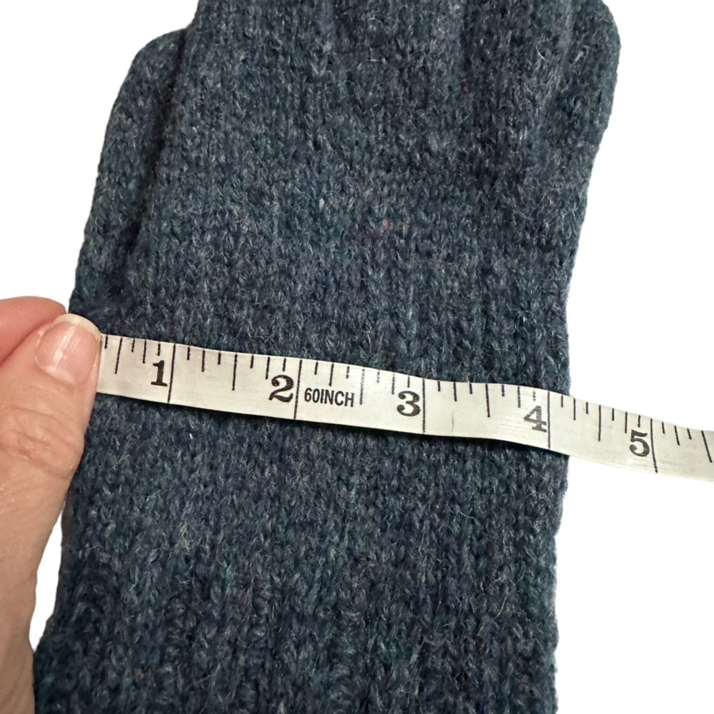 Women's Chunky Gray Blue Wool Hand Knit Cold Weather Gloves, Large - Picture 6 of 6